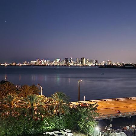 Bayfront Apartment Breathtaking Views- One Bedroom W Balcony- Living Room -Free Parking Miami Beach Luaran gambar
